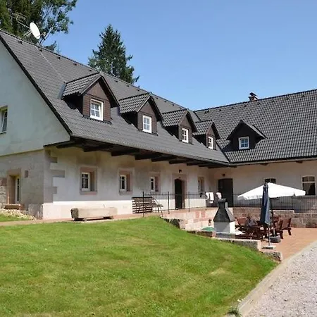 In Bohemian With Shared Pool, Cleaning Included Apartmán