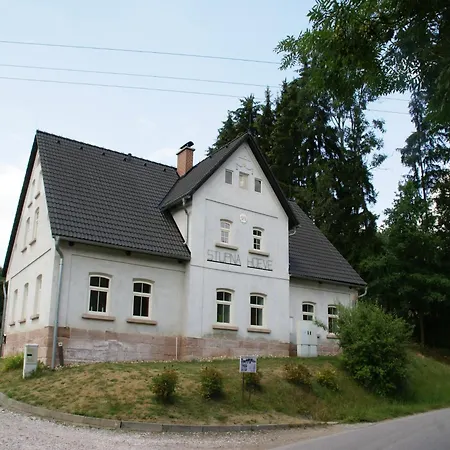 In Bohemian With Shared Pool, Cleaning Included Apartmán Stupná