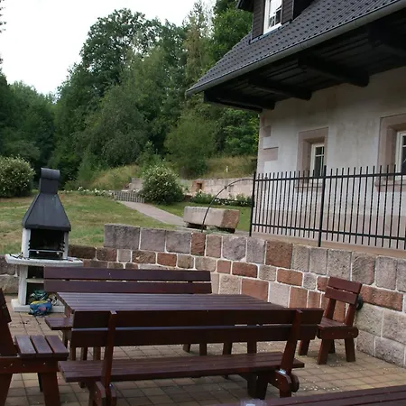 In Bohemian With Shared Pool, Cleaning Included Apartmán Stupná